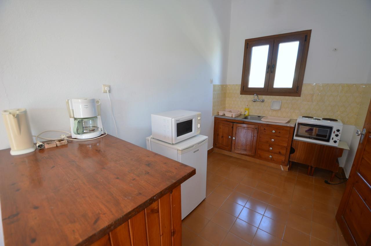 Madoupa Beach Apartments Орнос Екстериор снимка